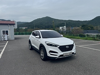 HYUNDAI TUCSON 2016