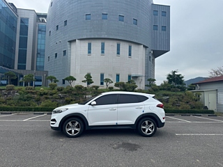 HYUNDAI TUCSON 2016