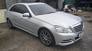 MERCEDES BENZ E-CLASS W212 2011