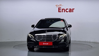 MERCEDES BENZ E-CLASS W213 2016