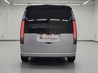 HYUNDAI STARIA 2024