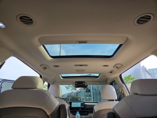 KIA CARNIVAL 2024