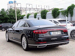 AUDI A8 D5 2020