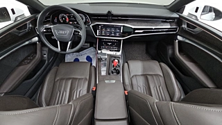 AUDI A7 4K 2021