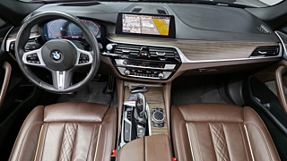 BMW 5-SERIES G30 2020