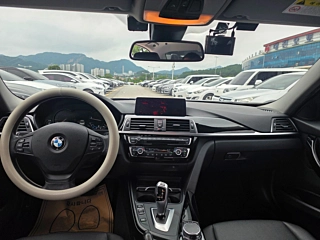 BMW 3-SERIES F30 2018