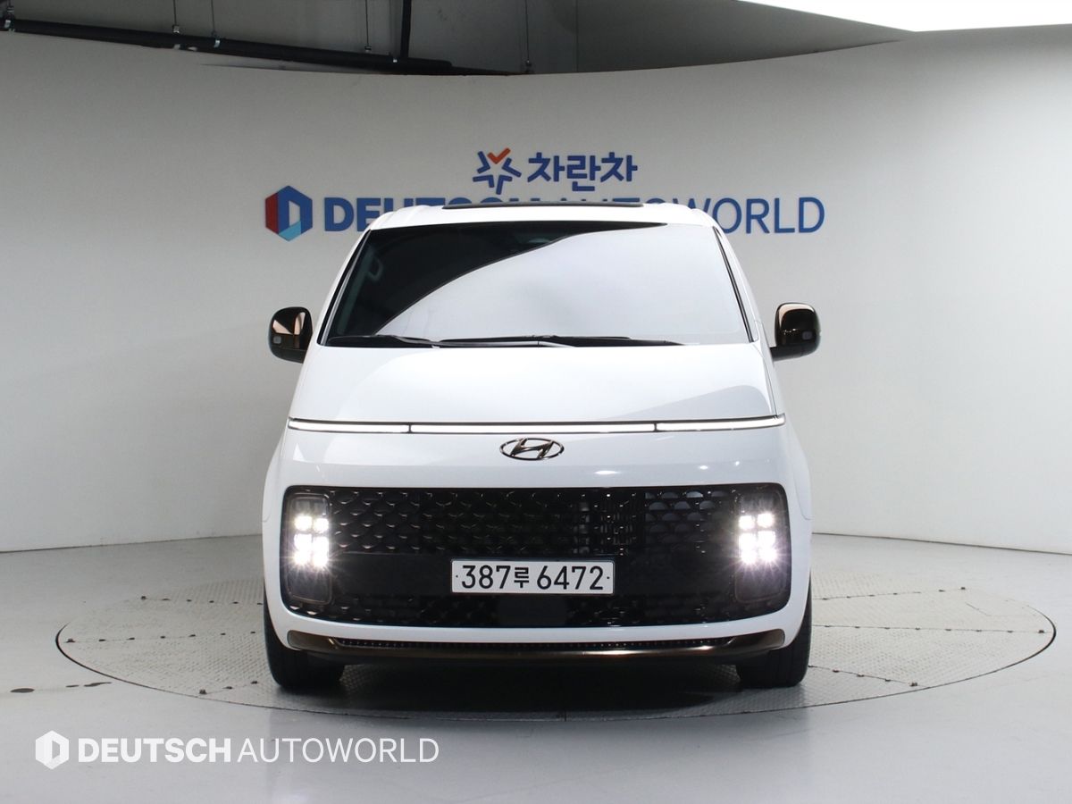 HYUNDAI STARIA 2021