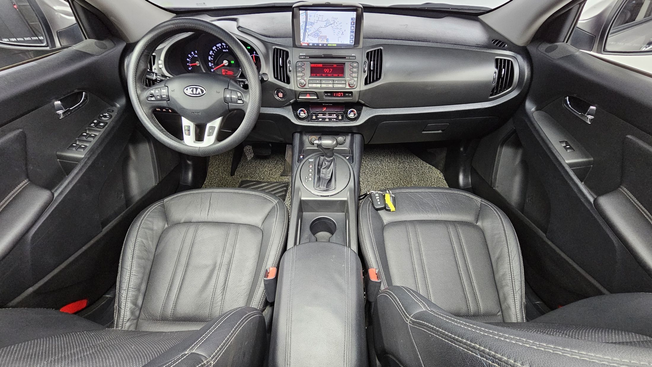 KIA SPORTAGE R 2011