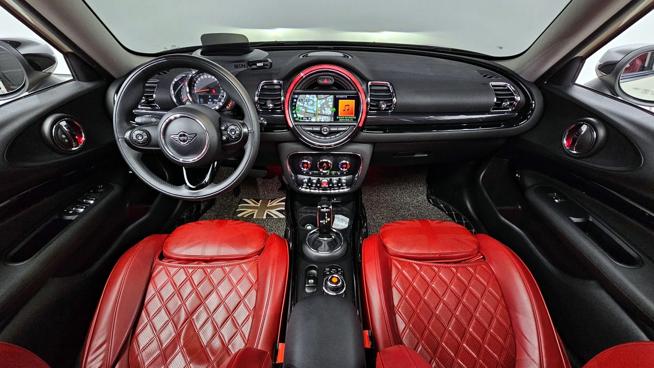 MINI CLUBMAN COOPER D 2020