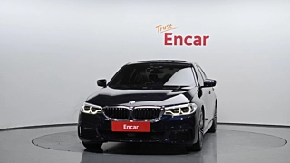 BMW 5-SERIES G30 2019
