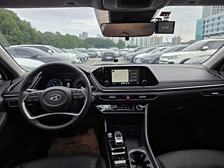 HYUNDAI SONATA HYBRID DN8 2021