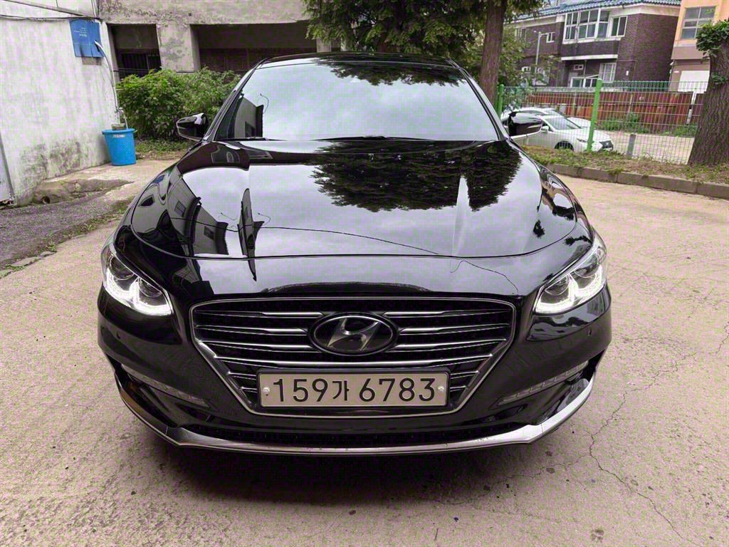 HYUNDAI GRANDEUR IG HYBRID 2019