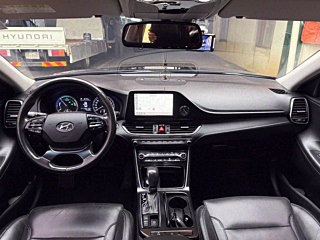 HYUNDAI GRANDEUR IG HYBRID 2019