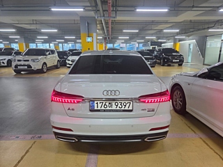 AUDI A6 C8 2023