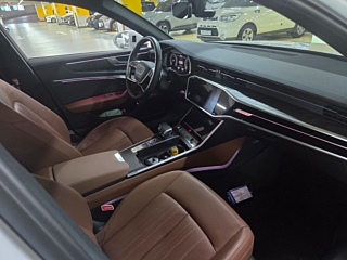 AUDI A6 C8 2023