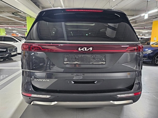 KIA CARNIVAL 2023