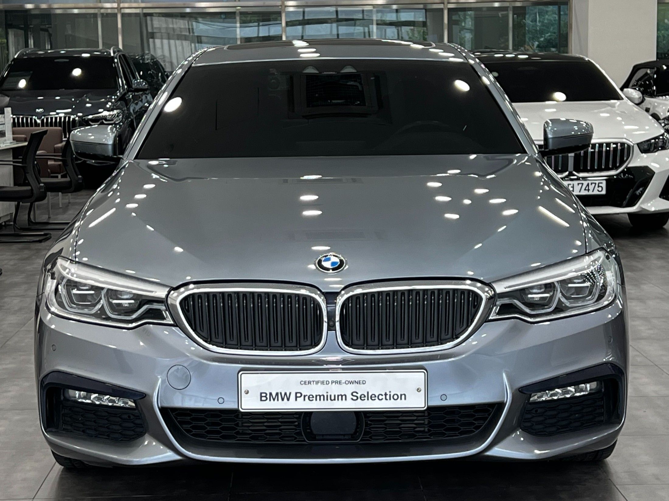 BMW 5-SERIES G30 2017