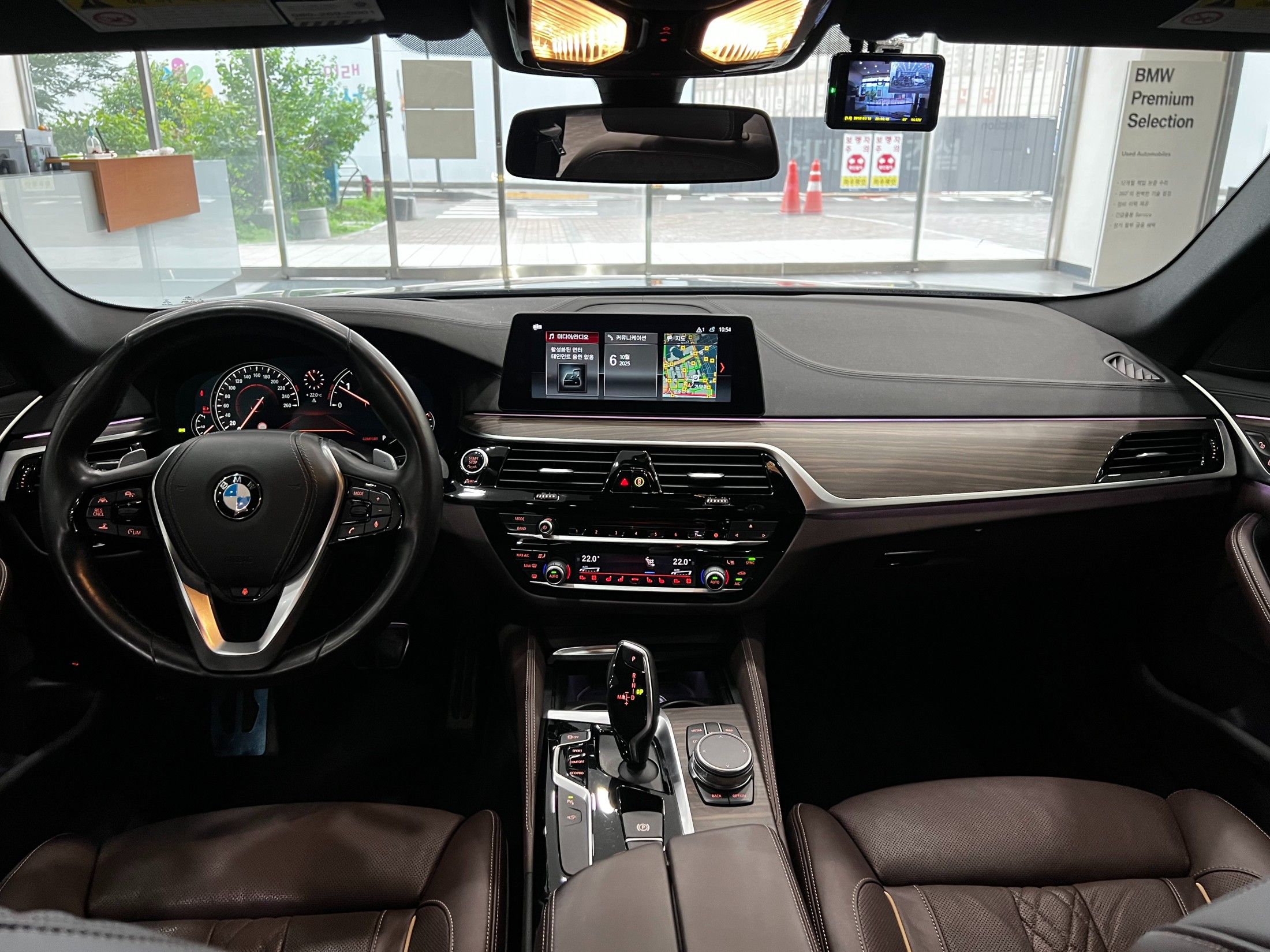 BMW 5-SERIES G30 2017