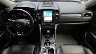 SAMSUNG QM6 2017