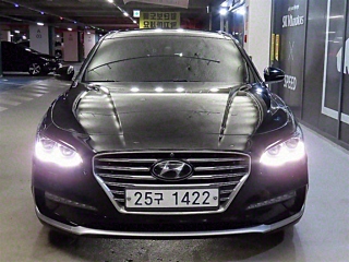 HYUNDAI GRANDEUR IG 2017