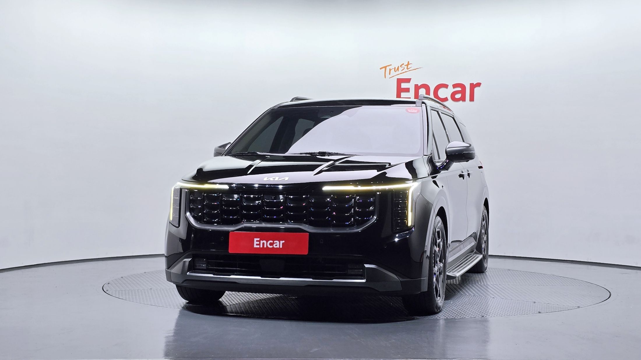 KIA CARNIVAL 2023