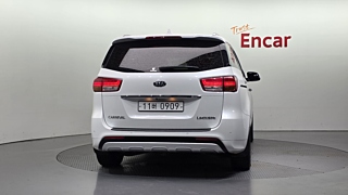 KIA CARNIVAL 2016