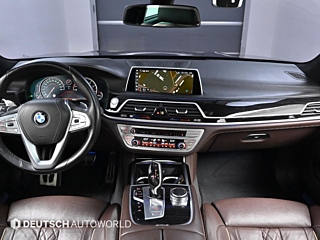 BMW 7-SERIES G11 2019