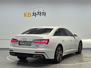 AUDI A6 C8 2022