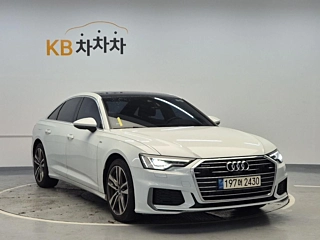 AUDI A6 C8 2022