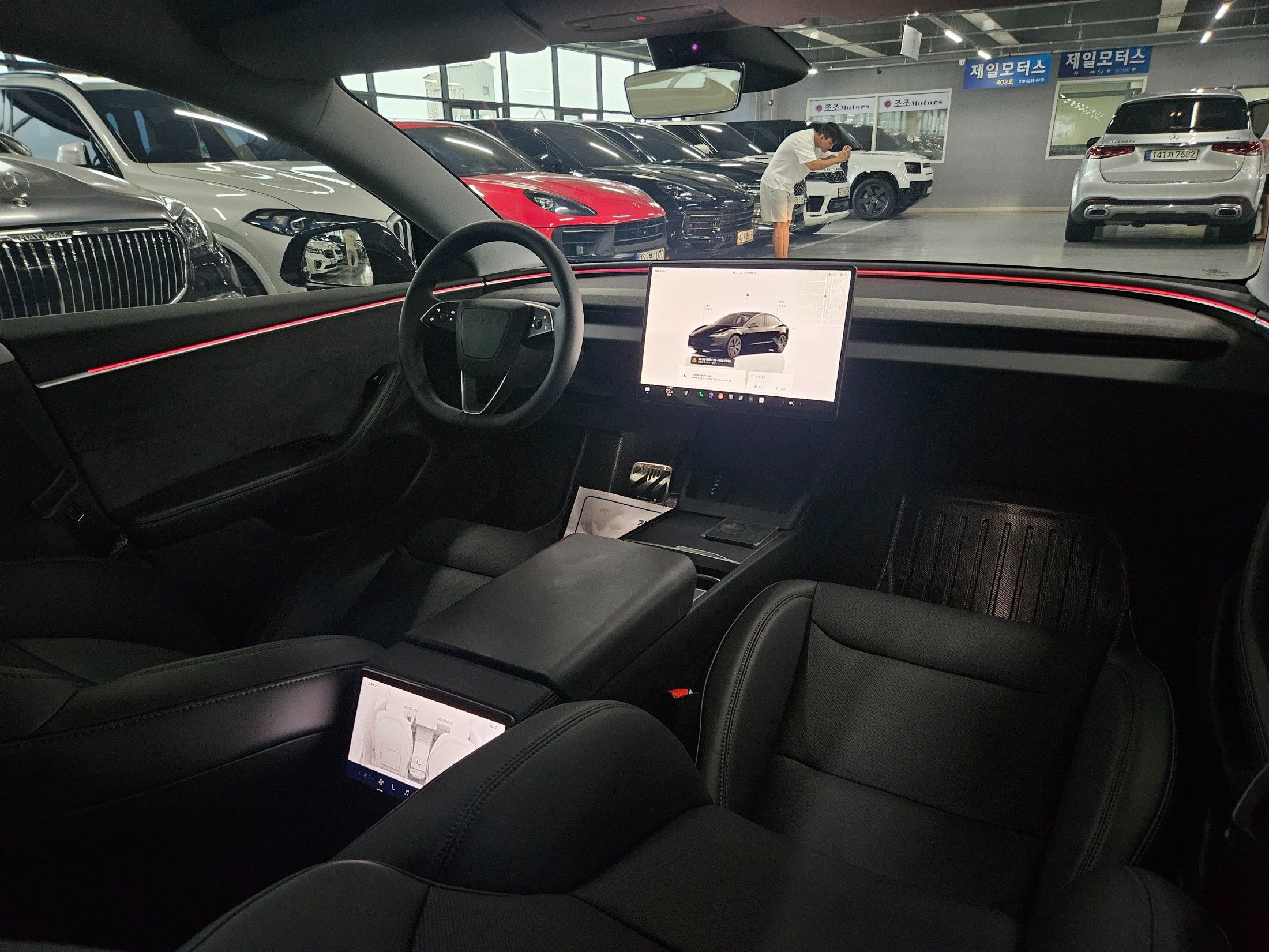 TESLA MODEL 3 2024