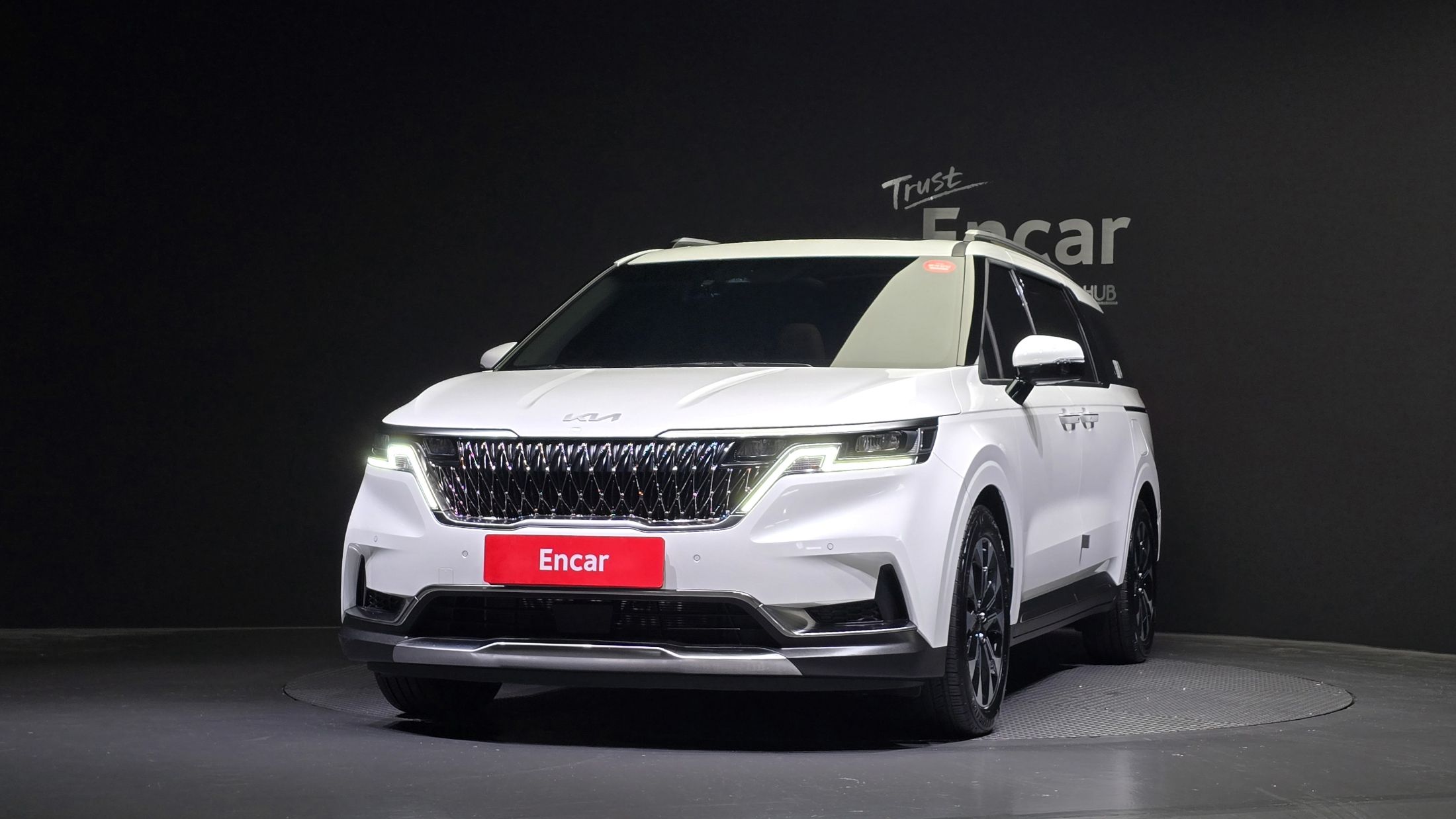 KIA CARNIVAL 2023