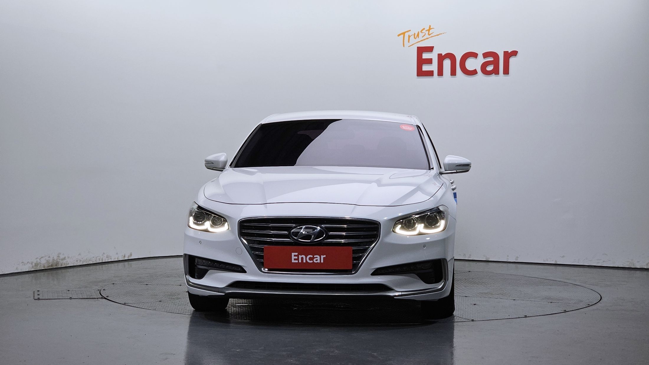 HYUNDAI GRANDEUR IG HYBRID 2018