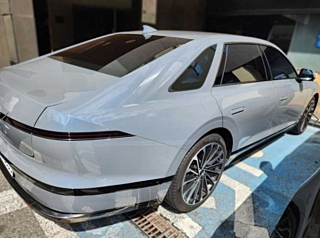 HYUNDAI GRANDEUR HYBRID GN7 2024