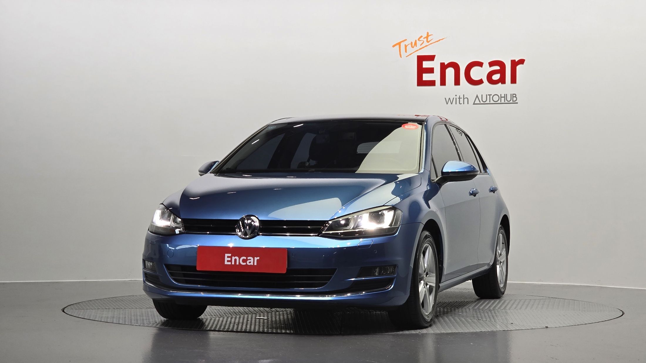 VOLKSWAGEN GOLF 2016