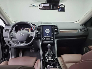 SAMSUNG QM6 2020
