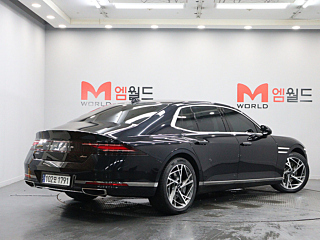GENESIS G90 RS4 2022