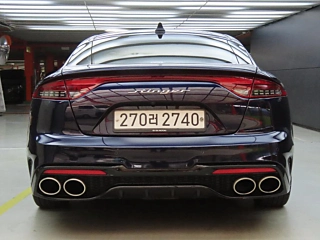 KIA STINGER 2017