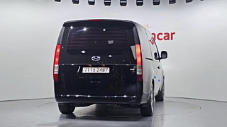HYUNDAI STARIA 2022