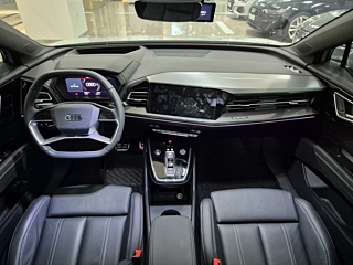 AUDI Q4 E-TRON F4 2025