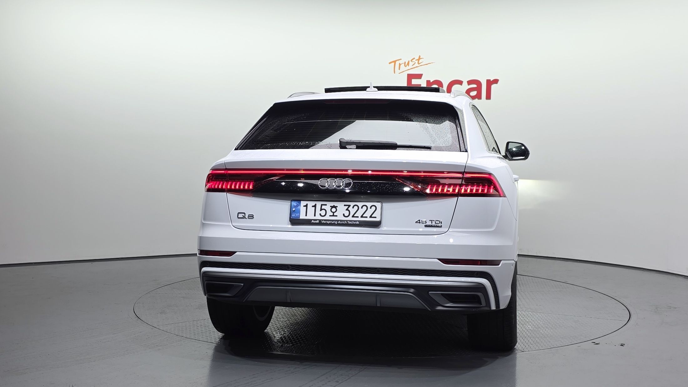 AUDI Q8 4M 2023