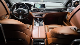 BMW 7-SERIES G11 2018
