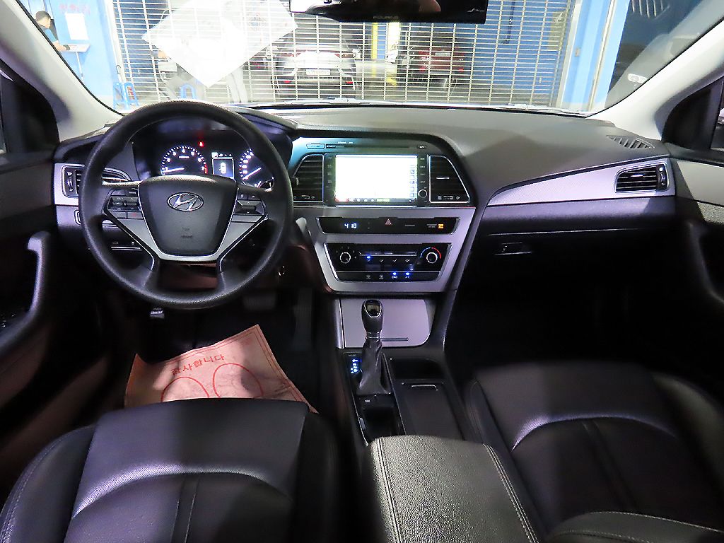 HYUNDAI SONATA LF 2017