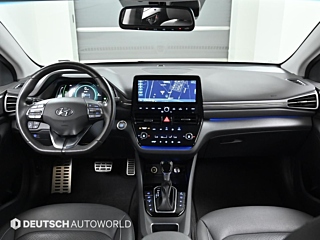 HYUNDAI IONIQ HYBRID 2019