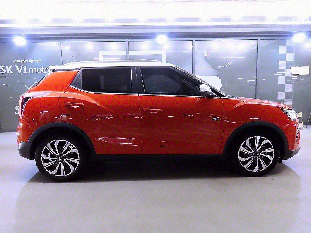 SSANGYONG TIVOLI VERY NEW 2020