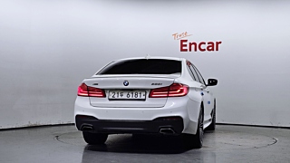 BMW 5-SERIES G30 2017