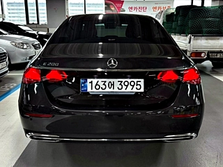 MERCEDES BENZ E-CLASS W214 2024