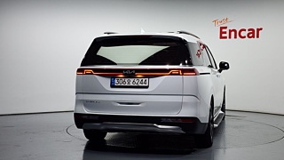 KIA CARNIVAL 2022
