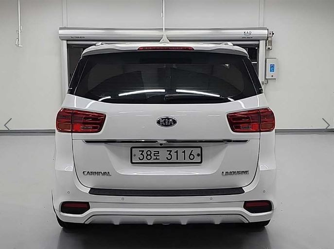 KIA CARNIVAL 2018