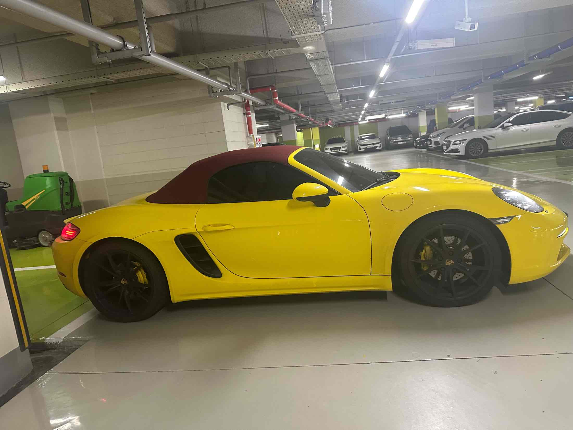 PORSCHE 718 BOXSTER 2017