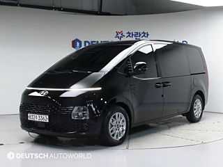 HYUNDAI STARIA 2024